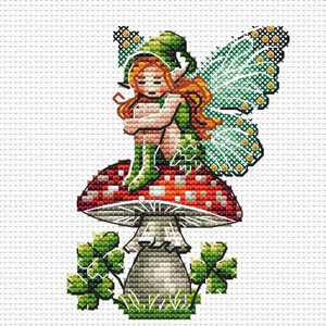 Фея на мухоморе