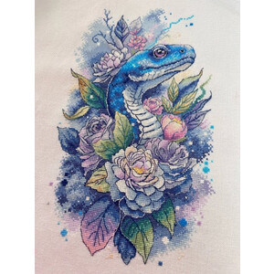 Голубая змея